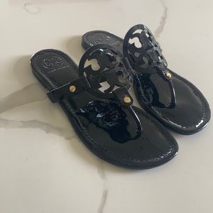 Tory Burch Miller(Black Patent)